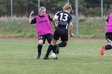 Bild 112 - Frauen Grossenasper SV - SV Steinhorst/Labenz : Ergebnis: 1:3